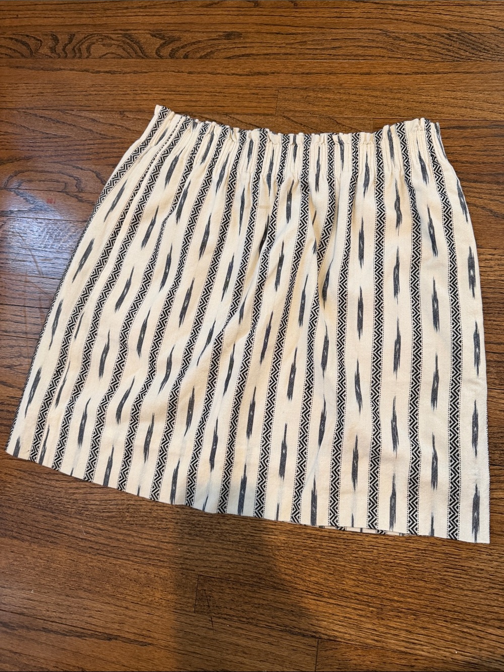 J. Crew Factory Cream and Black Patterned Mini Skirt